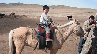 13. mongolia horseback